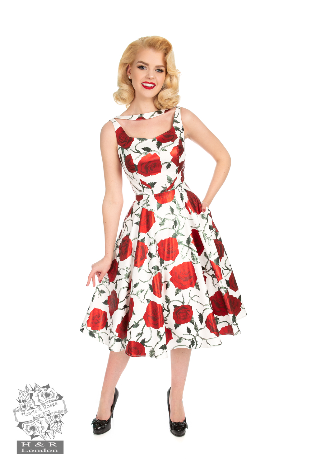 Hearts-Roses-White-Metalic-Red-Rose-Dress